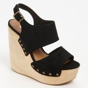 Steve Madden Auraa Wedges Black Suede - Women's size 6 - used condition